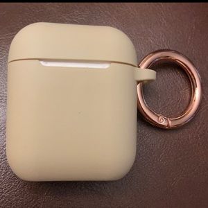 Neutral colored matte airpods case